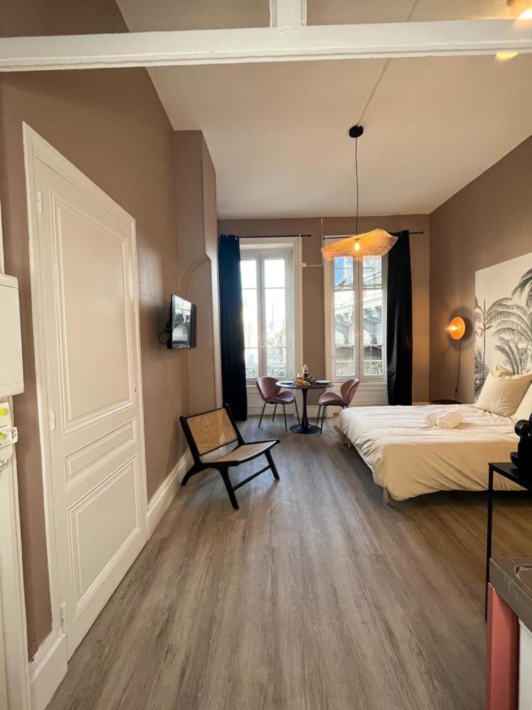 Suite Petraa Lyon Extérieur photo