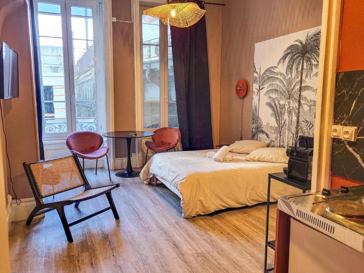 Suite Petraa Lyon Extérieur photo